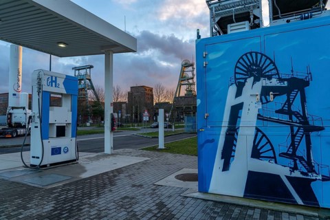 Hydrogen filling station, at the Hertern hydrogen competence centre, h2Herten, on the site of the