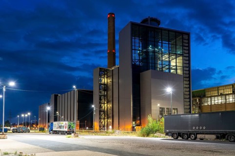 The Lausward natural gas power plant, the most efficient gas and steam turbine power plant in the