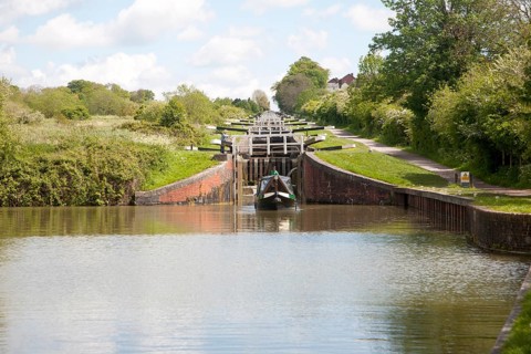 Caen Hill flight of locks on the Kennet and Avon canal Devizes, Wiltshire, England, United Kingdom,