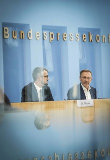 Presentation of the government draft for the 2025 federal budget at the Federal Press Conference by