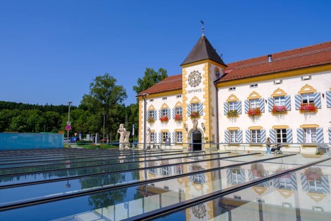 Town Hall, Karl-Lederer-Platz, Geretsried, Upper Bavaria, Bavaria, Germany, Europe