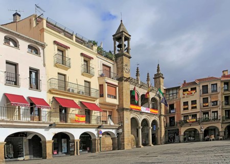 Ayuntamiento town hall historic buildings Plaza Mayor, Plasencia, Caceres province, Extremadura,