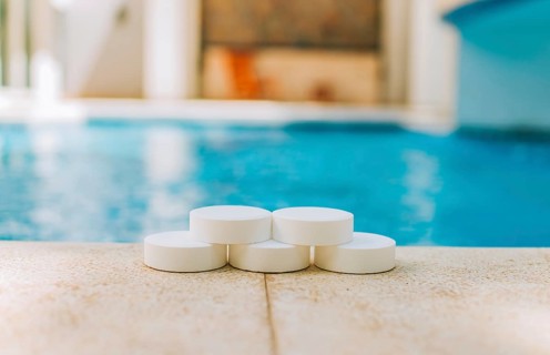Chlorine tablets for disinfection and purification of swimming pools. Chlorine tablets with