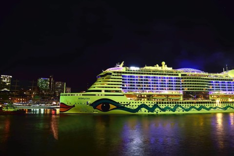 Deutschland, Hamburg, Hafen, St. Pauli, Kreuzfahrtschiff AIDAprima