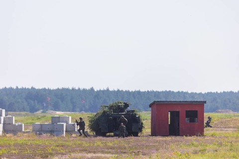 The Oberlausitz military training area opened its Tor tor to thousands of visitors for the Open Day