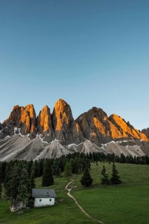 Sunrise, Glatschalm, Geislerspitzen, Villnöss Valley, Sass Rigais, Dolomites, South Tyrol, Italy,