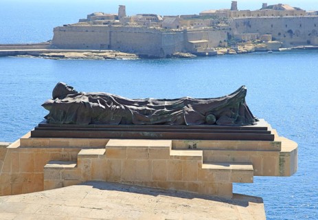 Recumbent figure sculpture by Michael Sandle memorial for 1940-1943 siege, Grand Harbour, Valletta,