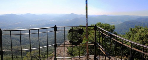 View of the Rhine plain from the summit plateau of the Orensberg (southern Wine Route)