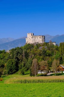 Michelsburg Castle near St. Lorenzen, near Bruneck, Pustertal, South Tyrol, Italy, Europe