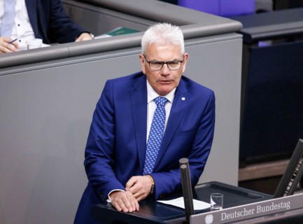 Artur Auernhammer (CDU/CSU), recorded during a speech on the Federal Government's nutrition