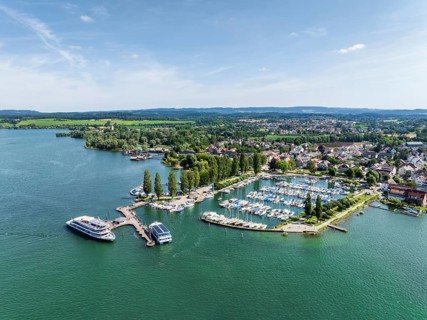 The yacht harbour, marina, harbour of Unteruhdlingen, Uhldingen-Mühlhofen with the passenger ship