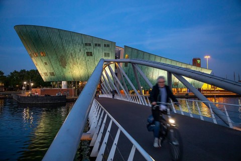 Amsterdam, Netherlands, bridge to the Nemo Science Museum, Oossterdokskade neighbourhood