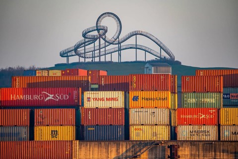 Container Handling Centre, Gateway West Terminal, Logport 2, cargo ship, in Duisburg on the Rhine,