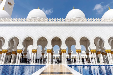 Sheikh Zayed Grand Mosque Abu Dhabi in Abu Dhabi, United Arab Emirates, Asia