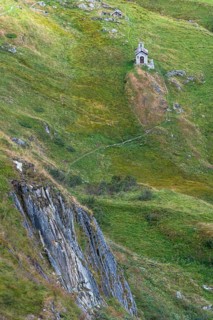 The UNESCO Panorama Trail from Belalp to Riederfurka, chapel, hiking, hiking trail, hike, tourism,