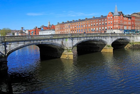 Bridge over River Lee, City of Cork, County Cork, Ireland, Irish Republic, Europe