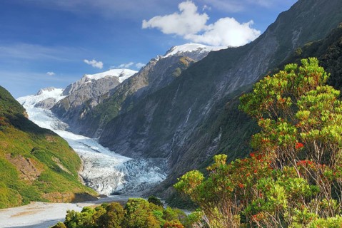 View from Sentinel Rock to Franz Josef Glacier, Westland National Park, South West New Zealand