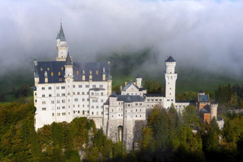 Neuschwanstein Castle near Hohenschwangau, Romantic Road, Ostallgäu, Bavaria, Germany, Europe