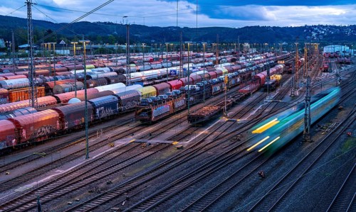 The Hagen-Vorhalle marshalling yard, one of the 9 largest in Germany, is located on the