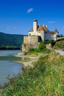Schönbühel Castle, on the Danube, Schönbühel-Aggsbach, Wachau, Lower Austria, Austria, Europe