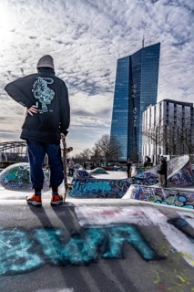 Building of the European Central Bank, ECB, Skaterpark am Ostenhafen, am Main in Frankfurt, Hesse,