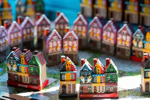 Flemish houses as souvenirs in miniature form, house, row of houses, souvenir, architecture,