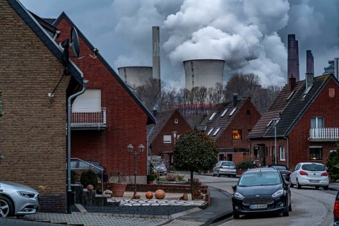 Lignite-fired power station, RWE Power AG Niederaußem power station, Niederaußem district,