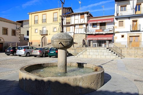 Traditional architecture Plaza Mayor, village of Cuacos de Yuste, La Vera, Extremadura, Spain,