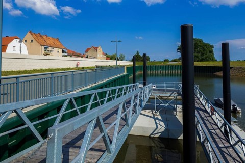 Mühlberg Elbe is a town on the river Elbe in the district of Elbe Elster in southern Brandenburg,