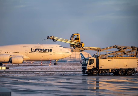 Winter at Frankfurt Main Airport, FRA, de-icing vehicles waiting for aircraft to be de-iced, Hesse,