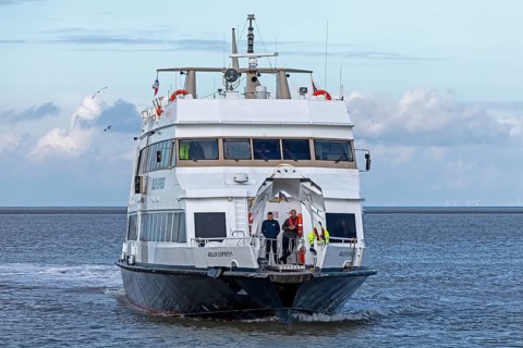 Excursion boat Adler Express docks, harbour, Strucklahnungshörn, Nordstrand, North Frisia,