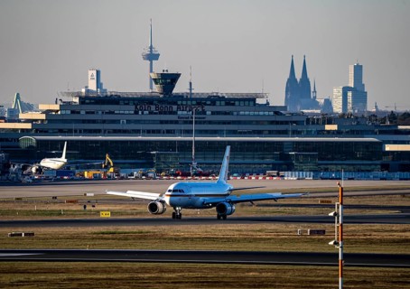 Airbus A319 OH, 15+03, Open Skies, Reconnaissance Airbus of the German Air Force, BMVG, landing at