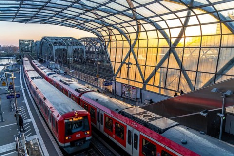 Elbbrücken S-Bahn station, the S3 and S5 S-Bahn trains run here, Commuter, Hamburg Germany