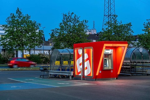 New ATM on the site of a shopping centre in Mülheim-Dümpten, free-standing, should be blast-proof,