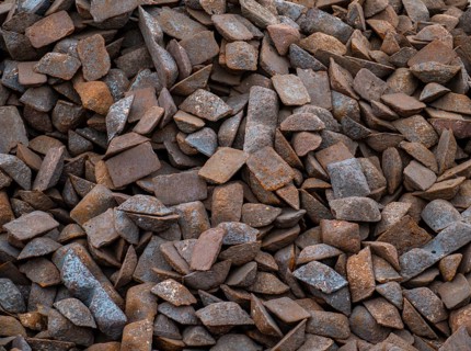 Duisburg-Ruhrort inland harbour, forwarding island, recycling of scrap metal, scrap metal, cast