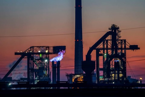 The two blast furnaces of HKM, Hüttenwerke Krupp Mannesmann, in Duisburg-Hüttenheim, chimney of the