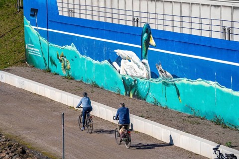 Stormwater overflow basin on Osterfelder Straße in Oberhausen, on the Rhine-Herne Canal and the