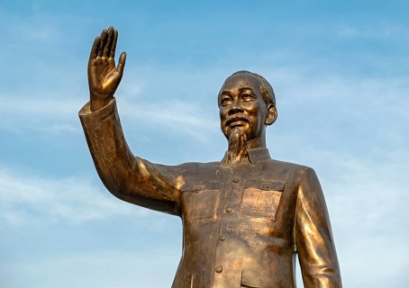 President Ho Chi Minh Statue, Saigon, Vietnam, Asia