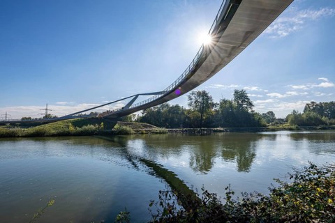 New bridge over the Rhine-Herne Canal and the Emscher, leap over the Emscher, bicycle and