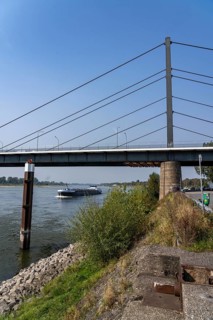 The Theodor-Heuss-Bridge, Rhine crossing, cable-stayed bridge, first road bridge of the so-called