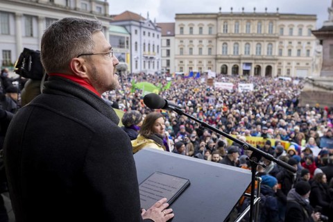 The Lord Mayor of Potsdam Mike Schubert speaks at the rally, Potsdam defends itself, a rally of the