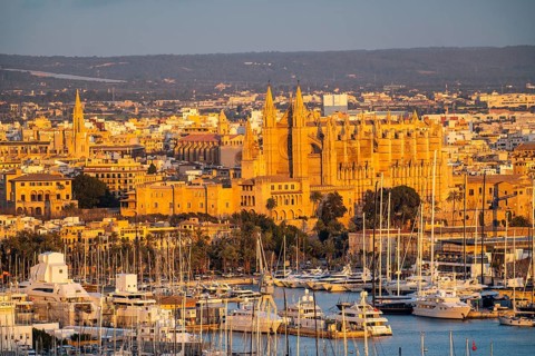 Panorama of Palma de Majorca, Bay of Palma, with the marina and the Cathedral of St Mary, Balearic