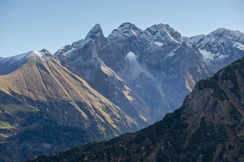 Autumn in the Allgäu, mountain panorama from the Fellhorn 2037m, to the Allgäu main ridge with