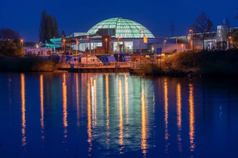 AQUApark Oberhausen leisure and fun pool, marina on the Rhine-Herne Canal, pitch for motorhomes, in