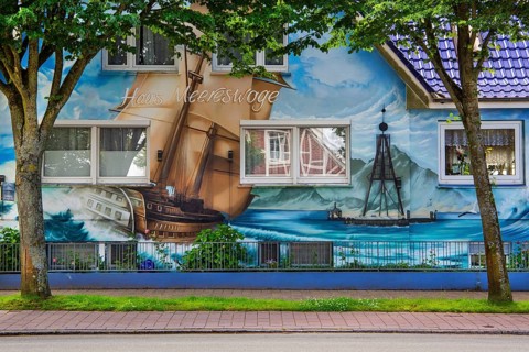Maritime painted house front in the Duhnen district, North Sea spa town of Cuxhaven, North Sea