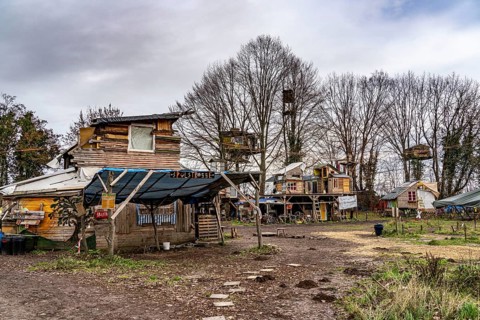 Camp of climate activists in the rest of the village of Lützerath, the last place to be excavated