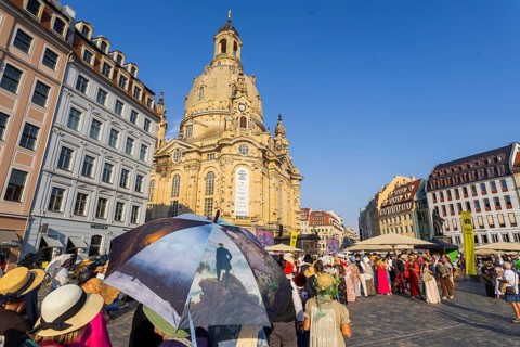Dresden celebrated the 250th birthday of Caspar David Friedrich with a birthday party and a big