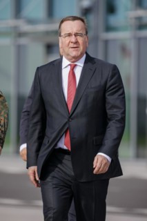 Federal Defence Minister Boris Pistorius, SPD, and the Inspector of the Army, Lieutenant General