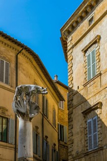 She-wolf and children, sculpture in the historic centre, heraldic animal, monument, symbol,