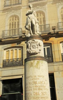 Sculpture of Venus, La Mariblanca, Plaza de la Puerta del Sol, Madrid, Spain, Europe